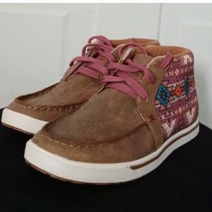 Twisted X Brown and Pink Patterned Flats